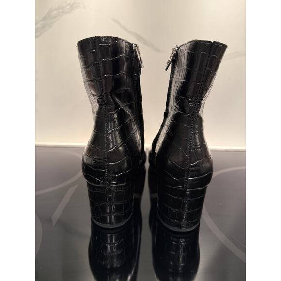 Dolce Vita Black Croc Embossed Leather Ankle Boots Block Heel Zip Up Size 10 - Picture 6 of 10